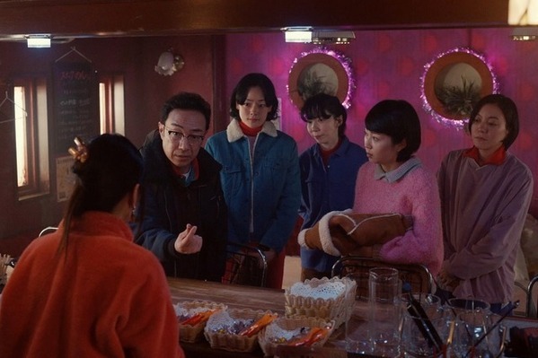 角田晃広“高橋”の「特別ね」に「最早特別じゃない」「ツボった」の声上がる…「ホットスポット」第9話