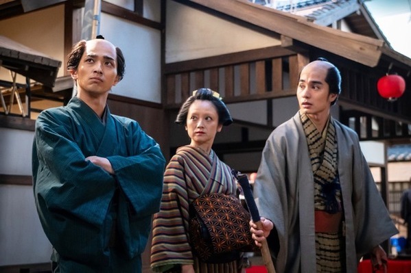 「べらぼう」11話、蔦重に嫉妬する市原隼人“鳥山検校”…SNSでは「重三郎が内心羨ましいんだろうな」などの声