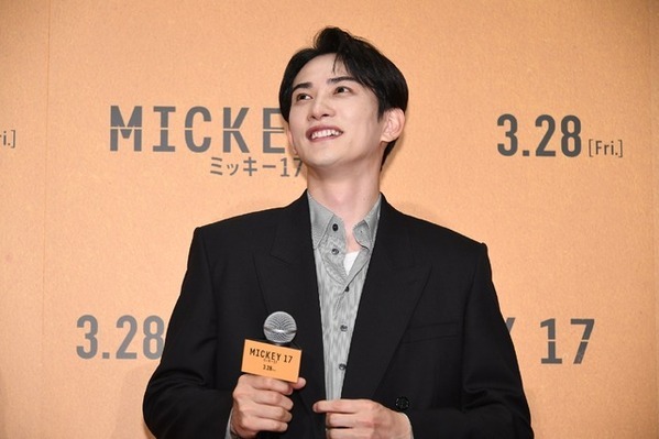 ポン・ジュノ監督が5年ぶり来日、山崎貴監督に「これからも怪獣映画をたくさん作って」