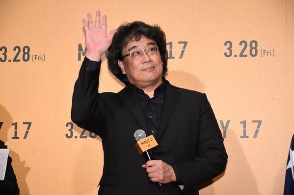 ポン・ジュノ監督が5年ぶり来日、山崎貴監督に「これからも怪獣映画をたくさん作って」