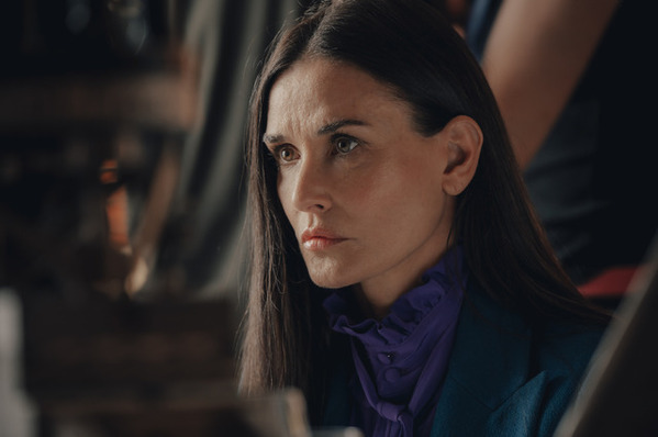 『サブスタンス』監督、映画界に蔓延る“負のオーラ”から「自分を解放させたかった」