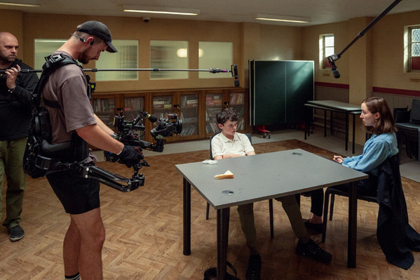 “適切な大人”って…？Netflixグローバル大ヒット「アドレセンス」がいま世界に投じる波紋