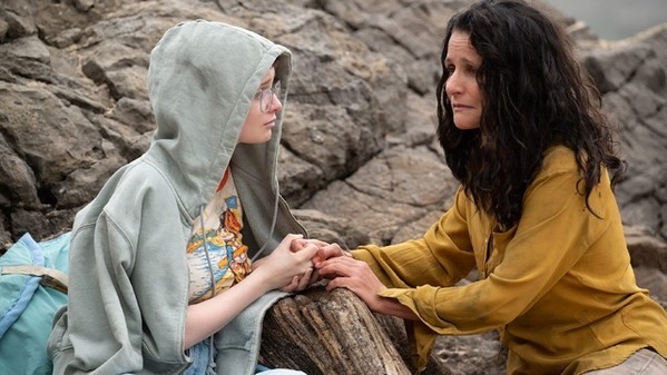 「勇気のある役者」監督絶賛、マーベル作品出演のコメディ俳優が新境地へ『終わりの鳥』