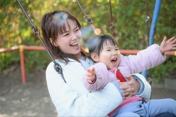 「めっちゃ刺さる」「痛いほどわかる」 「対岸の家事」1話、多部未華子“詩穂”と江口のりこ“礼子”の苦悩に共感の声