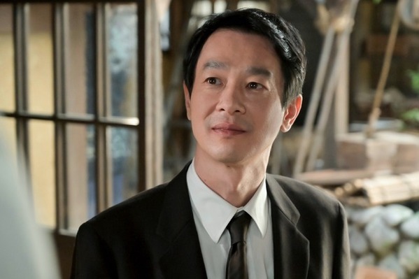 「女子も大志を抱きや」加瀬亮、「あんぱん」ヒロイン・のぶに影響与える父親役を語る