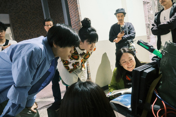 萩原利久＆河合優実のメイキング写真到着　大九明子監督、後半は「2人の勝負みたいなシーンに」