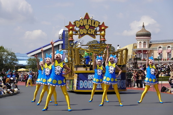 【ディズニー】ドナルドダックが主役の春が来た！「クワッキーセレブレーション★ドナルド・ザ・レジェンド！」