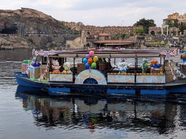 【ディズニー】ダッフィーたちの20周年の旅が始まる！「ダッフィー＆フレンズ20周年：カラフルハピネス」お披露目