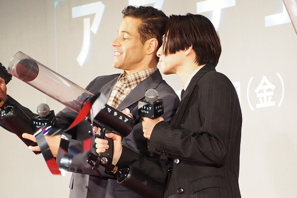 来日のラミ・マレック、三宅健とともにキャノン砲をぶっぱなす！『アマチュア』ジャパンプレミア