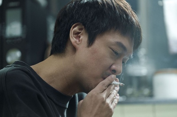 丸山隆平「役者として新たな挑戦」『金子差入店』新場面写真＆メイキングカット公開