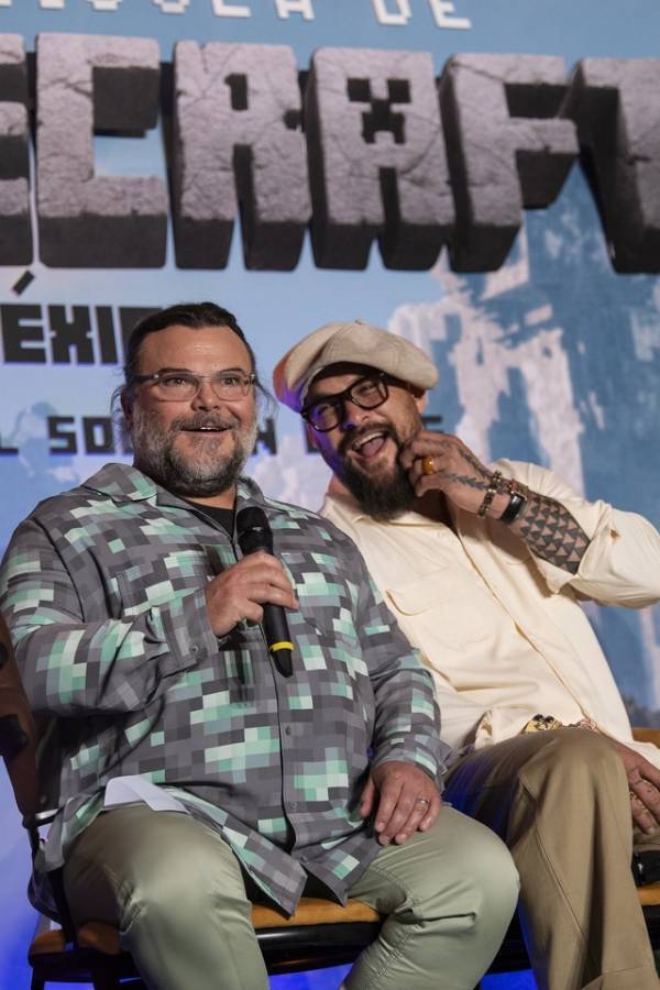 『マイクラ』の名コンビに絶賛集まる！ジェイソン・モモアとジャック・ブラックの仲良し秘話到着