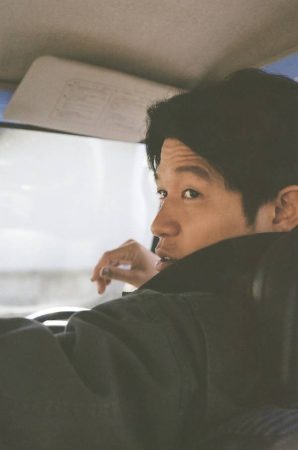 鈴鹿央士が鈴木亮平らを撮影！『花まんま』撮影現場のリアルな空気感