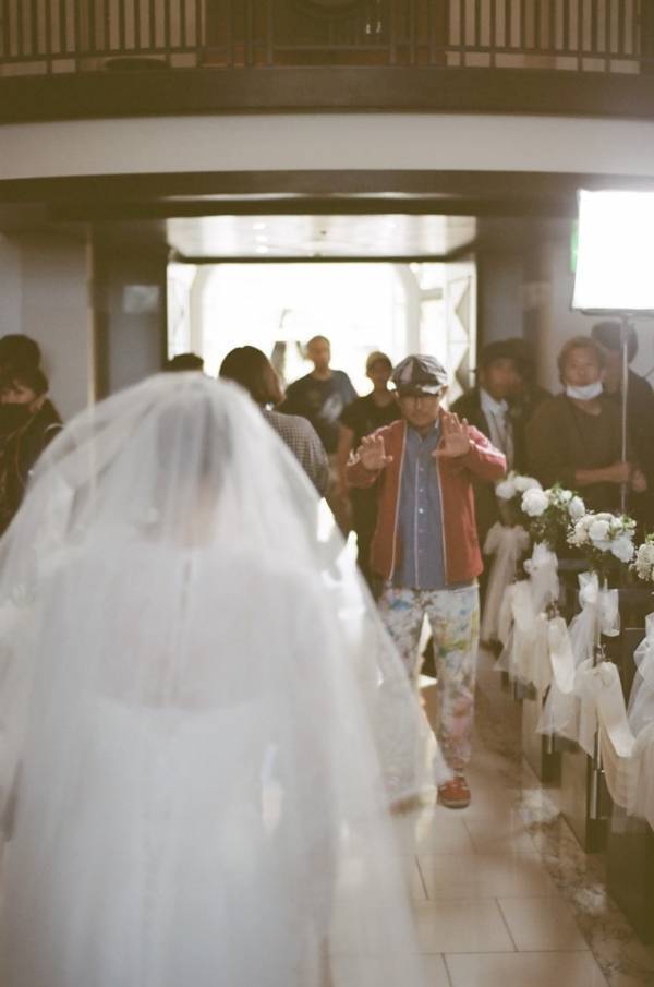 鈴鹿央士が鈴木亮平らを撮影！『花まんま』撮影現場のリアルな空気感