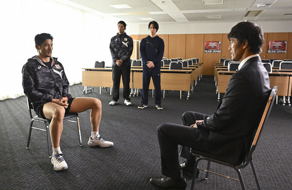 「ラスボスは…」「裏がある感じ」国定会長の発言に考察の声上がる…「キャスター」2話