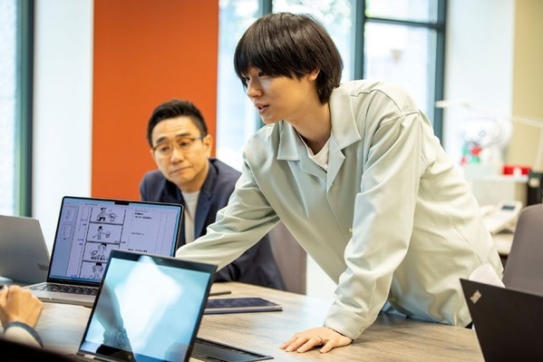 「どう考えても大和くん」「丸山が黒服を着て襲った」なつめを襲った犯人は誰!?…視聴者の考察加熱「パラレル夫婦」4話