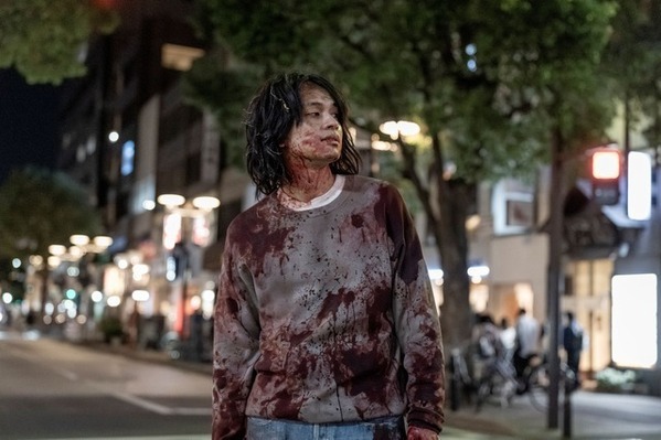 岸谷五朗＆甲本雅裕＆北村匠海、丸山隆平“金子”の日常を揺るがす『金子差入店』新場面写真