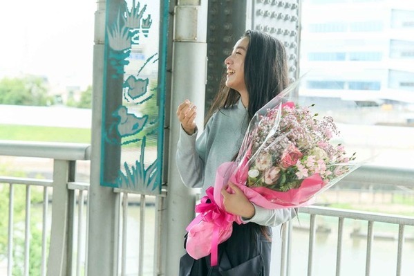 Kōki,、号泣のクランクアップ映像到着『女神降臨』