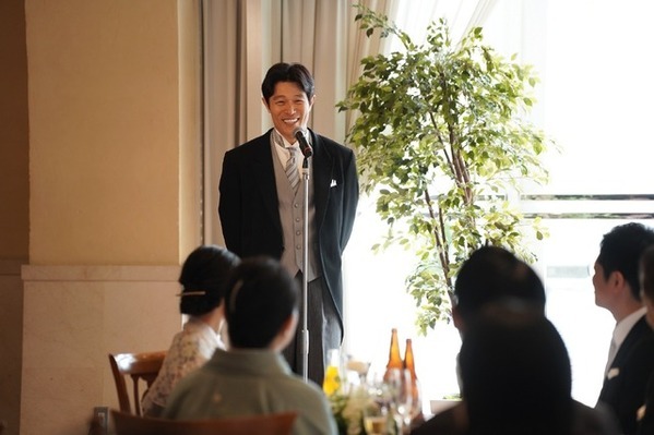 鈴木亮平“兄”のスピーチに涙『花まんま』ブライダルメイキングムービー