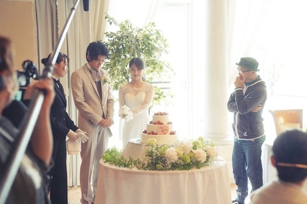 鈴木亮平“兄”のスピーチに涙『花まんま』ブライダルメイキングムービー