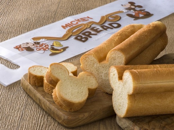 【ディズニー】人気レストランのカレーをイメージした「ランチパック」が初登場！あのミッキーロングパンも再び