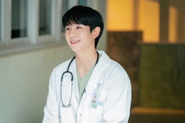 チョン・ヘイン＆ロウン＆ILLITウォンヒら特別出演「四季の春」6月よりLemino国内独占配信