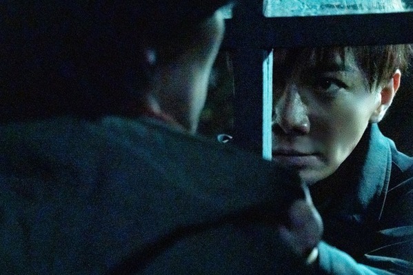 成宮寛貴“真人”＆瀧本美織“澪”、生死をかけた追いかけっこ…「死ぬほど愛して」第7話