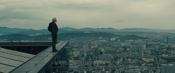 フローレンス・ピュー「彼らも単なる人間」『サンダーボルツ*』が描く新時代のヒーロー像