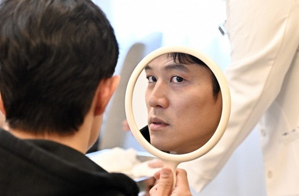 「普通に泣いた」「再び笑顔で」松山ケンイチと矢崎滉“早瀬親子”の姿に悲しみの声上がる…「リブート」1話