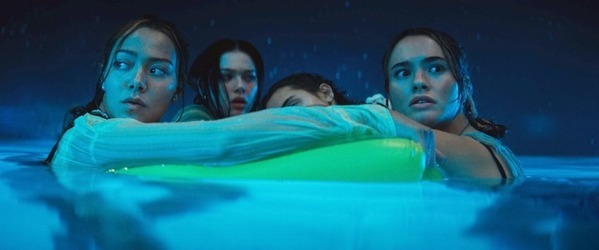 “何か違う”…愛らしい家族＜チンパンジー＞が豹変する恐怖捉える『おさるのベン』特別映像