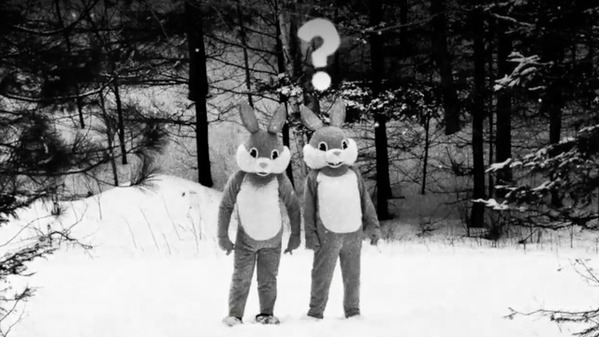 雪山で着ぐるみうさぎがモフモフ大乱闘!?　『FEVER ビーバー！』本編映像を独占入手