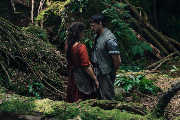 アカデミー賞主演女優賞ジェシー・バックリー「演じる必要さえなかった」ポール・メスカルとの共演語る『ハムネット』特別映像