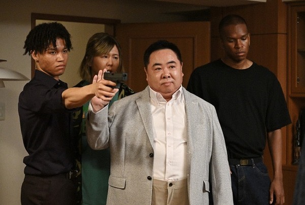 「信じてるよ」「頼むよ霧矢～」次回に期待…「リブート」塚地武雅＆藤澤涼架の“突入前”オフショット公開