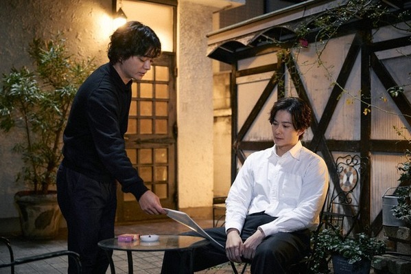 「田鎖兄弟仲良すぎ」「夫婦みたい」“やさぐれ”岡田将生＆“シゴデキ”染谷将太の兄弟の絆に反響、あの名作ドラマを思い出す視聴者も「田鎖ブラザーズ」初回