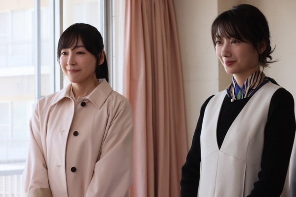 「最高の2人」「さらに良いバディ」麻生久美子“涼子”と波瑠“ルナ”のバディ感に歓喜の声上がる…「月夜行路」第6話