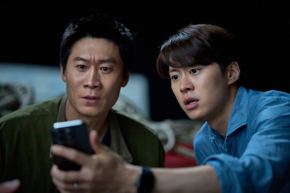 チン・ソンギュ＆コンミョンの映画『チーム・ハズバンド』、チェ・ミンシク＆チェ・ヒョヌク最新作ほかNetflix6月作品
