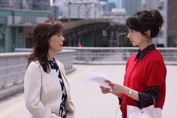 「愛情」「涙が止まらなかった」波瑠“ルナ”を想う石野真子“ルナ母”の気持ちに感動の声上がる…「月夜行路」第8話