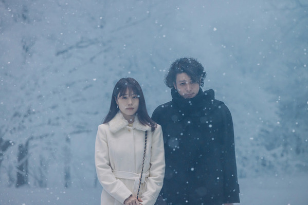 まるで『失楽園』!? “不倫倦怠期”の有村架純＆オダギリジョーほか『さとこはいつも』新写真7点解禁