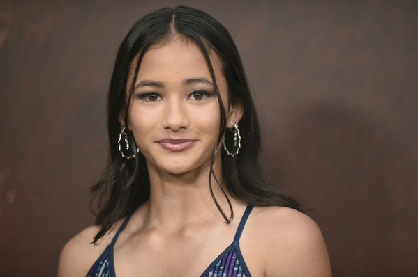 『ゴジラVSコング』ジア役のカイリー・ホットルが自動車事故で死去、18歳 ミリー・ボビー・ブラウンが追悼