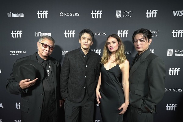 観客が熱狂！小栗旬主演『バッド・ルーテナント：トウキョウ』トロント国際映画祭でワールドプレミア、5分間のスタオベも