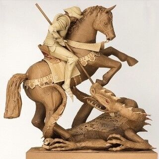 車から馬まで、ダンボールだけで作った実物大の&quot;彫刻&quot;がすごい