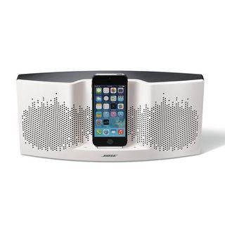 ボーズ、Lightning接続に対応したiPhone/iPod用ドックスピーカー