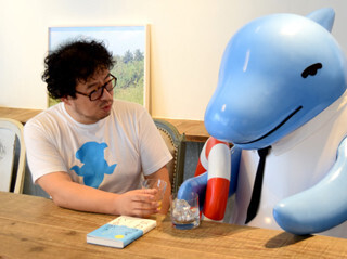 コピーライターにきいた、ことばのコミュニケーション術 (4) 市場価値を上げれば、社内価値も上がる -「エレベーター式」働き方(小西利行さん)