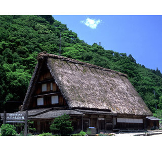 岐阜県・白川郷の合掌造家屋を一棟貸切!? 期間限定でレンタルスペースに