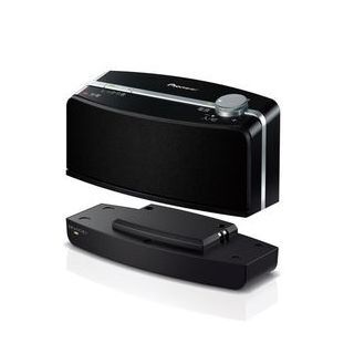 パイオニア、テレビの音声を手元に運ぶシニア向けスピーカー「快テレ君」