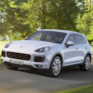 ポルシェ「カイエン S-E ハイブリッド」、パリモーターショーで世界初公開