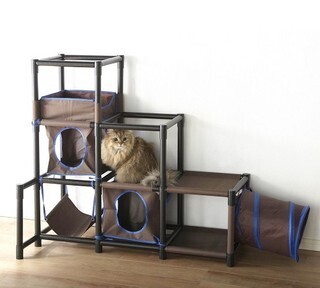 まるでジャングルジムのような新感覚の猫用タワーが話題に