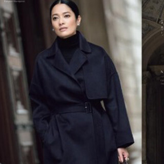 モデル熊沢千絵がブタペストで”貴婦人”に - ディノス新CM