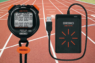 セイコー、計測データをPCに転送できるNFC付ソーラー充電ストップウオッチ