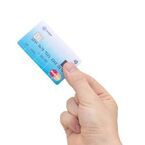 世界初の指紋認証センサー内蔵クレジットカード - MasterCardから