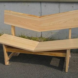 JR四国、予讃線下灘駅に「らぶらぶベンチ」 - 家族・カップルで絶景を堪能!